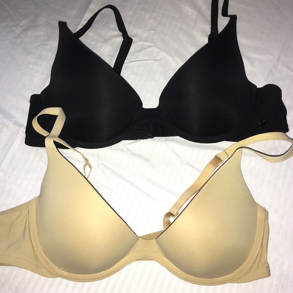 COPY - Set of 2 “Carley bra” push-up bras.